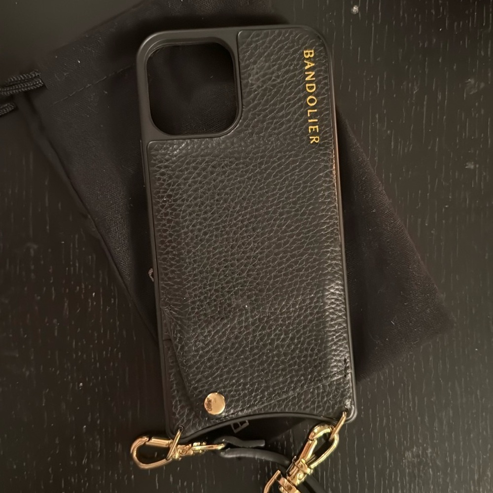 Bandolier Belinda Pebble Leather iPhone 12 Case